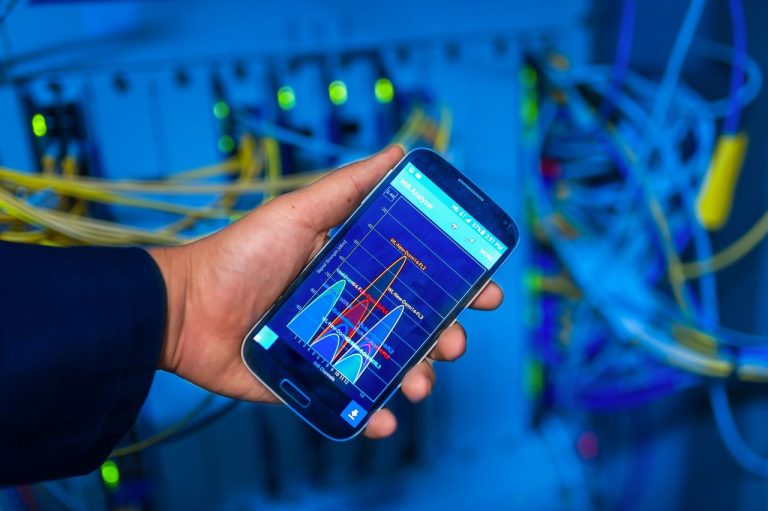 Connecting Capital and Connectivity Why Singapore Investors are Targeting Guineas Mobile Communications Network - YES! INVEST in GUINEA Guinea mobile communications investment for Singapore investors by yes! invest guinea